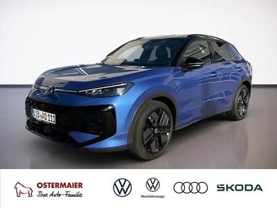 Second-hand VW T-Roc R-line 150 CP (110 kW) 2026 Albastru SUV