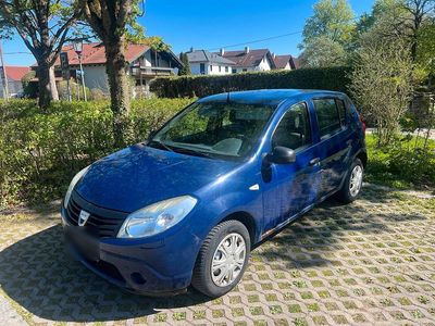 Second-hand Dacia Sandero 75 CP (55 kW) 2009 Albastru Berlinǎ