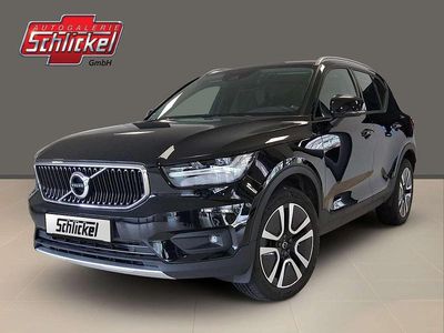 Onyx black / metallic Gebraucht 2021 Volvo XC40 Momentum SUV | 26.500 € (Guter Preis)