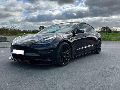 Begagnad Tesla Model 3 Performance 377 kW (513 HK) 2021 Svart Sedan