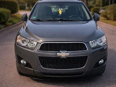 Gebraucht Chevrolet Captiva 167 PS (122 kW) 2012 Grau SUV