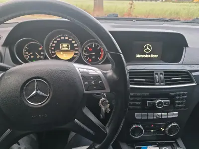 Gebraucht Mercedes C180 120 PS (88 kW) 2012 Kombi