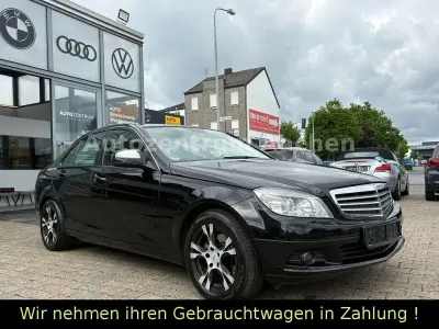 Gebraucht Mercedes C200 136 PS (100 kW) 2009 Schwarz Limousine