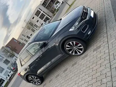 Gebraucht VW T-Roc Sport 190 PS (139 kW) 2019 Grau SUV