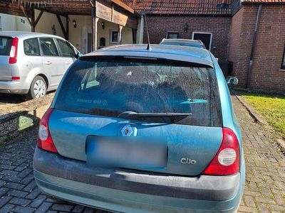 Gebraucht Renault Clio II 75 PS (55 kW) 2002 Blau Kleinwagen
