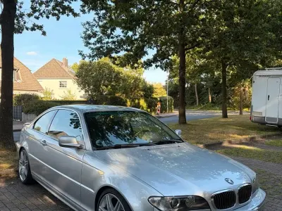 Gebraucht BMW 320 170 PS (125 kW) 2003 Silber Coupé