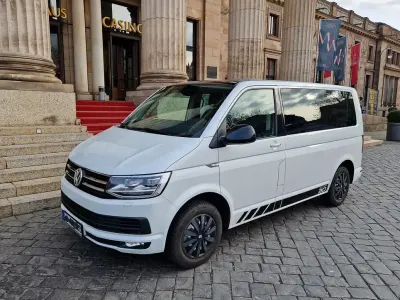 Gebraucht VW Multivan Edition 150 PS (110 kW) 2016 Weiß Van / Kleinbus