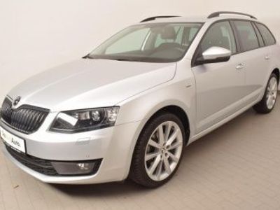 Gebraucht Skoda Octavia Joy 150 PS (110 kW) 2016 Silber metallic Kombi