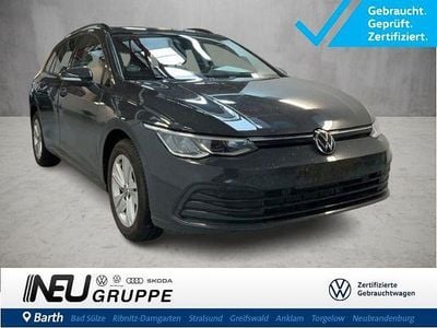 Gebraucht VW Golf VIII Life 131 PS (96 kW) 2022 Grau Kombi