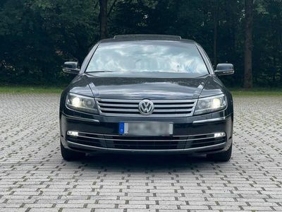 VW Phaeton