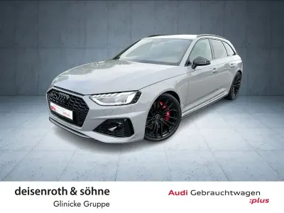 Gebraucht Audi RS4 Comfort 450 PS (330 kW) 2024 Nardograu Kombi