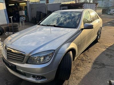 Silber Gebraucht 2009 Mercedes C200 Elegance Limousine | 7.500 € (Fairer Preis)