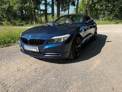 Blau Gebraucht 2012 BMW Z4 Cabrio | 17.999 €