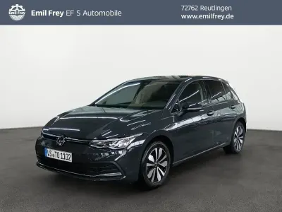Gebraucht VW Golf VIII Move 110 PS (80 kW) 2024 Grau Limousine