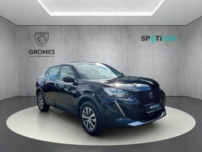 Gebraucht Peugeot e-2008 Active 100 kW (136 PS) 2022 Schwarz SUV