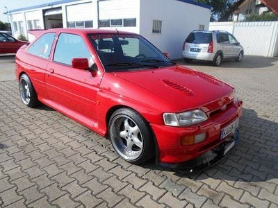Rot Gebraucht 1994 Ford Escort RS Limousine | 33.500 €