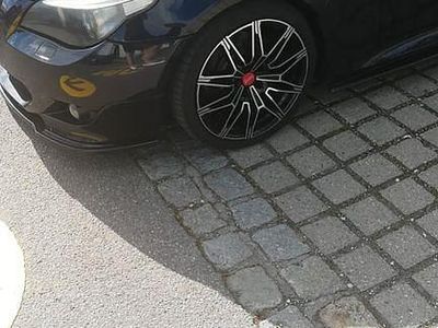 Gebraucht BMW 525 177 PS (130 kW) 2006 Schwarz Kombi