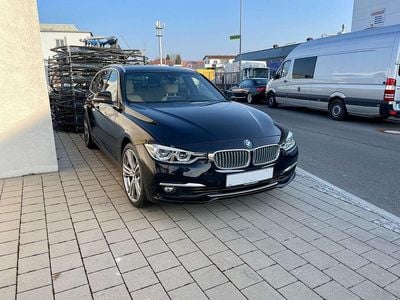 Gebraucht BMW 330 Luxury Line 252 PS (185 kW) 2019 Schwarz Kombi