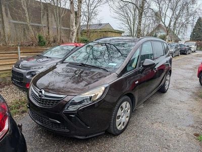 Gebraucht Opel Zafira Tourer Edition 131 PS (96 kW) 2012 Braun Van / Kleinbus