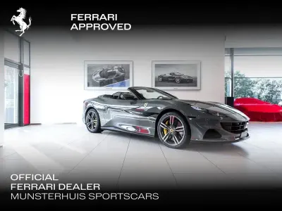 Gebraucht Ferrari Portofino 620 PS (456 kW) 2024 Grau Cabrio