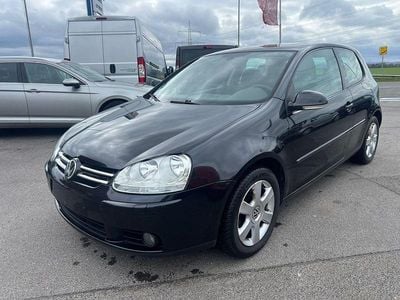 Second-hand VW Golf IV Comfortline 150 CP (110 kW) 2005 Negru