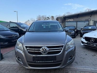Gebraucht VW Tiguan Trendline 140 PS (102 kW) 2008 Grau SUV