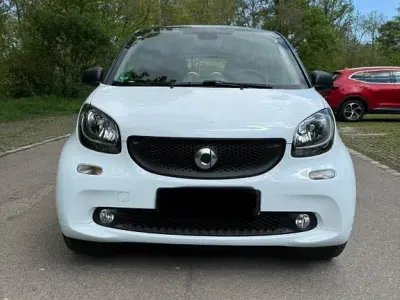 Gebraucht Smart ForTwo Coupé 71 PS (52 kW) 2019 Weiß Coupé