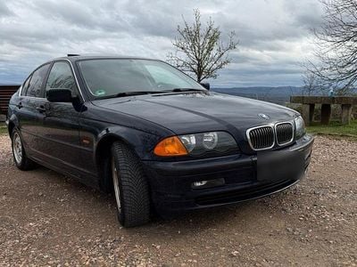 Gebraucht BMW 323 170 PS (125 kW) 1998 Blau Limousine