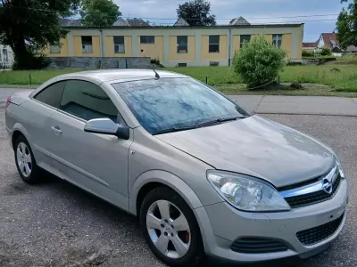 Gebraucht Opel Astra 180 PS (132 kW) 2007 Silber Cabrio
