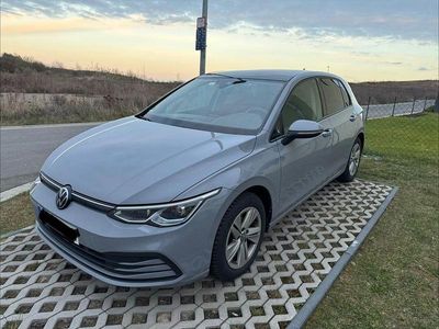 Gebraucht VW Golf VIII Life 150 PS (110 kW) 2024 Grau Limousine