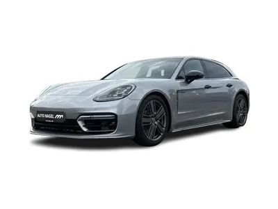 Porsche Panamera 4
