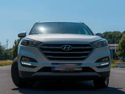 Gebraucht Hyundai Tucson 177 PS (130 kW) 2017 Silber SUV