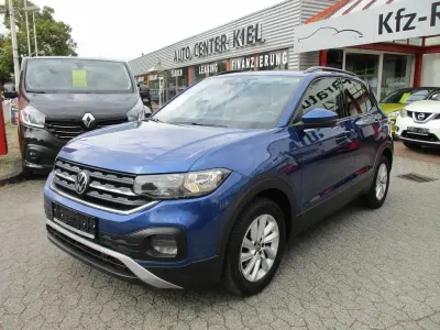 Gebraucht VW T-Cross Life 110 PS (80 kW) 2023 Blau (metallic) SUV