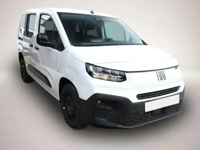 Neu Fiat Doblò 131 PS (96 kW) 2026 Weiß Van / Kleinbus