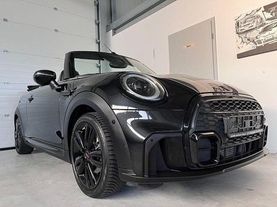 Gebraucht Mini John Cooper Works Cabriolet Premium Plus 136 PS (100 kW) 2023 Midnight black metallic Cabrio