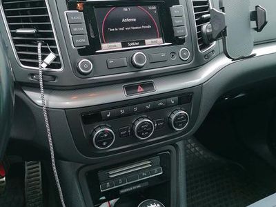 Gebraucht VW Sharan 140 PS (102 kW) 2014 Braun Van / Kleinbus