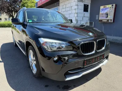 Gebraucht BMW X1 Sport Line 150 PS (110 kW) 2010 Schwarz SUV