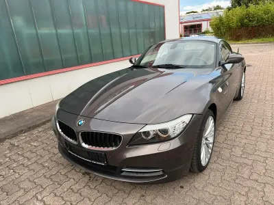 Gebraucht BMW Z4 258 PS (189 kW) 2011 Braun Cabrio