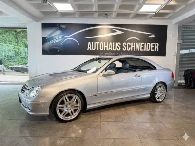 Gebraucht Mercedes CLK320 Avantgarde 218 PS (160 kW) 2003 Silber Coupé