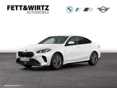 Gebraucht BMW 220 M Sport 150 PS (110 kW) 2025 Alpinweiss Limousine