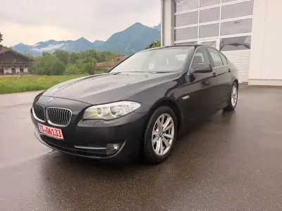 Używany BMW 520 184 KM (135 kW) 2011 Czarny Sedan/Limuzyna