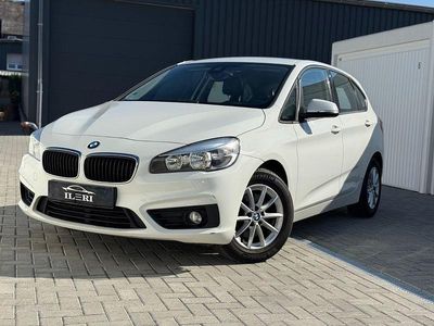 Gebraucht BMW 218 Active Tourer Basis 136 PS (100 kW) 2015 Weiß Van / Kleinbus