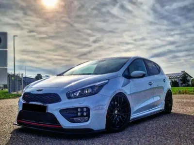Gebraucht Kia Ceed GT-Track 204 PS (150 kW) 2016 Weiß Kleinwagen
