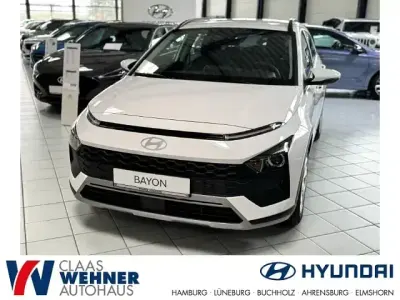 Neu Hyundai Bayon Select 101 PS (74 kW) 2025 Weiss SUV