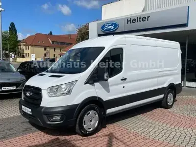 Gebraucht Ford Transit Trend 131 PS (96 kW) 2025 Weiß Limousine