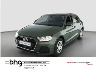 Używany Audi A1 Sportback Advanced 116 KM (85 kW) 2025 Zielony Hatchback