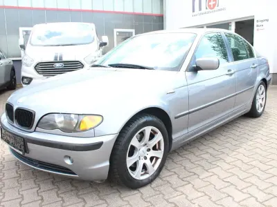 Gebraucht BMW 320 170 PS (125 kW) 2004 Grau Limousine