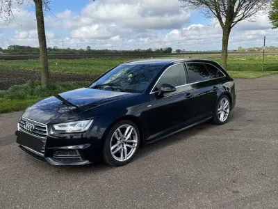 Gebraucht Audi A4 Design 190 PS (139 kW) 2017 Schwarz Kombi