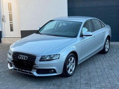 Second-hand Audi A4 Attraction 160 CP (117 kW) 2010 Argintiu Berlinǎ