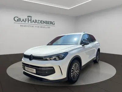 Gebraucht VW Tiguan Goal 150 PS (110 kW) 2025 Weiß SUV